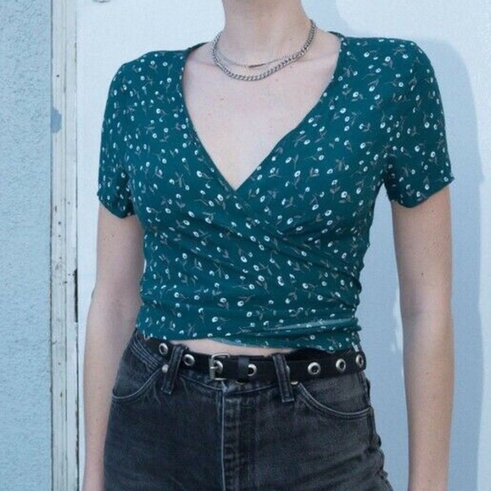 Brandy Melville Rae wrap tie top